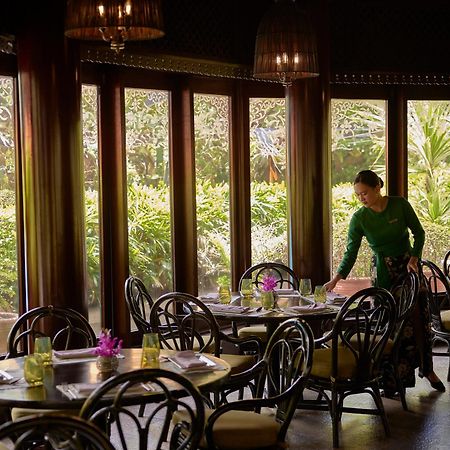 The Peninsula Manila Hotel Makati City Exterior photo A restaurant in Thailand