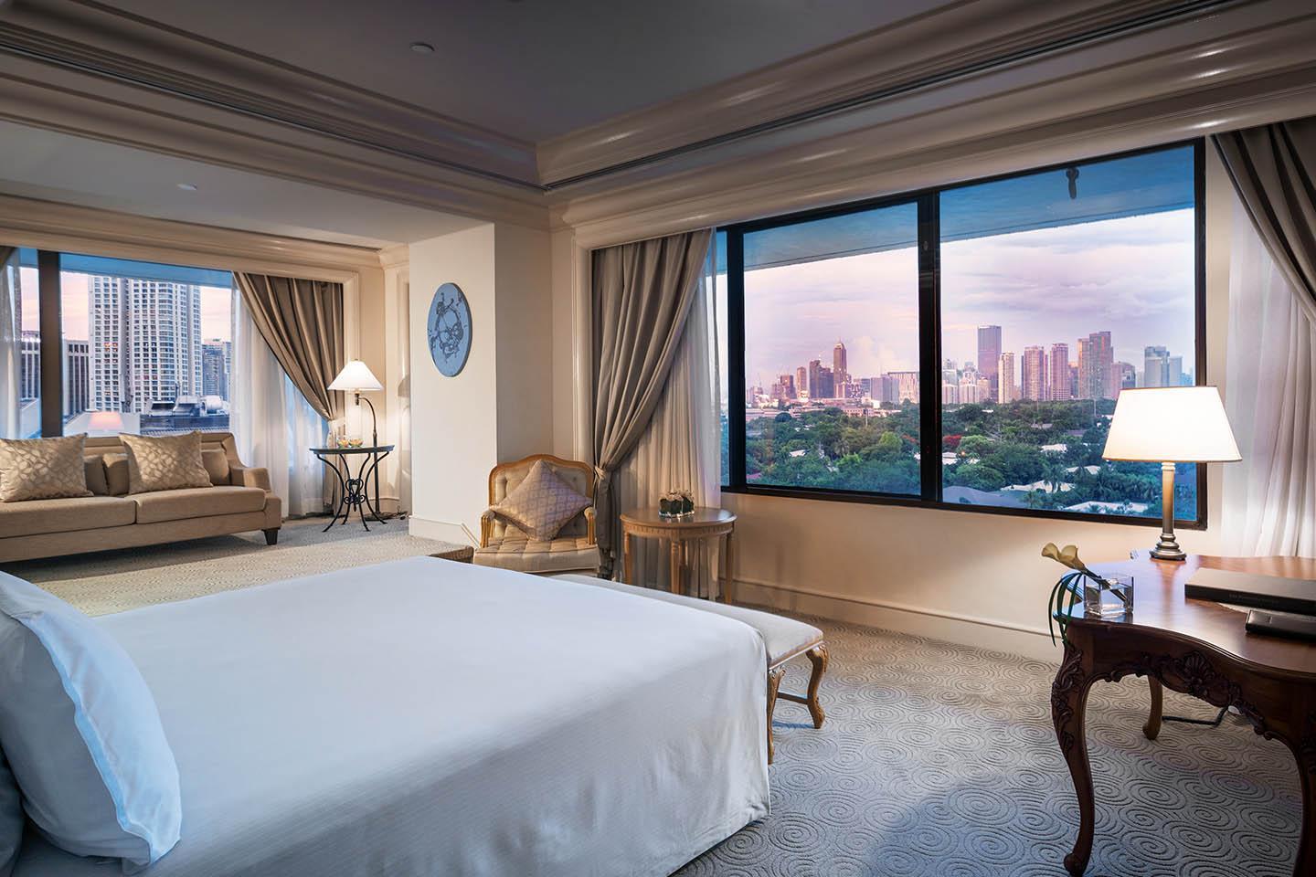 The Peninsula Manila Hotel Makati City Exterior photo A bedroom at the Mandarin Oriental, Bangkok