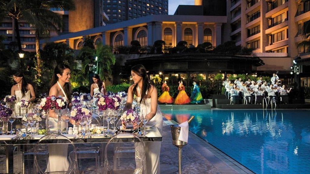 The Peninsula Manila Hotel Makati City Exterior photo Wedding reception at the Four Seasons Hotel, Hong Kong