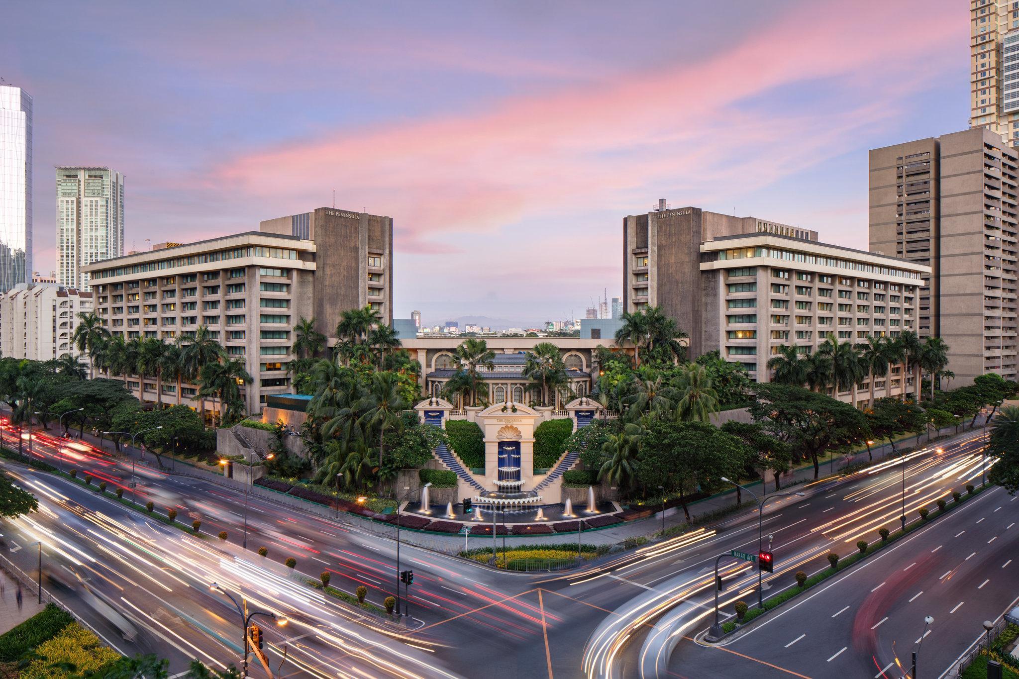 The Peninsula Manila Hotel Makati City Exterior photo The hotel in 2016
